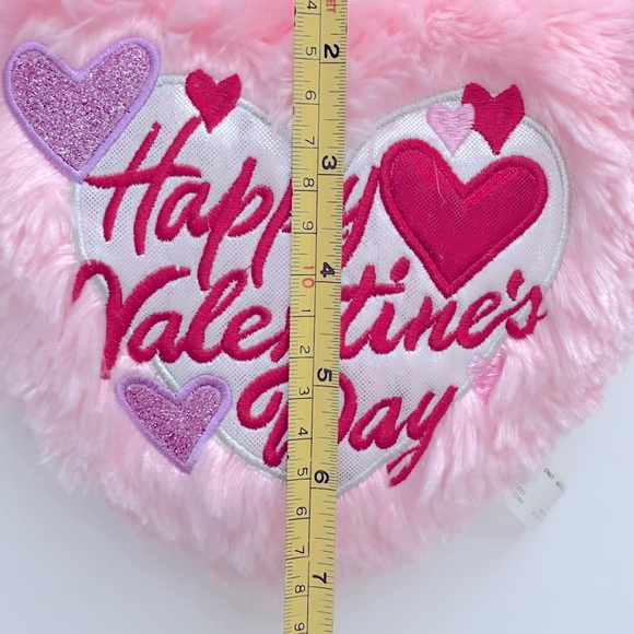 8” Valentine’s Heart Pillow - Picture 5 of 5